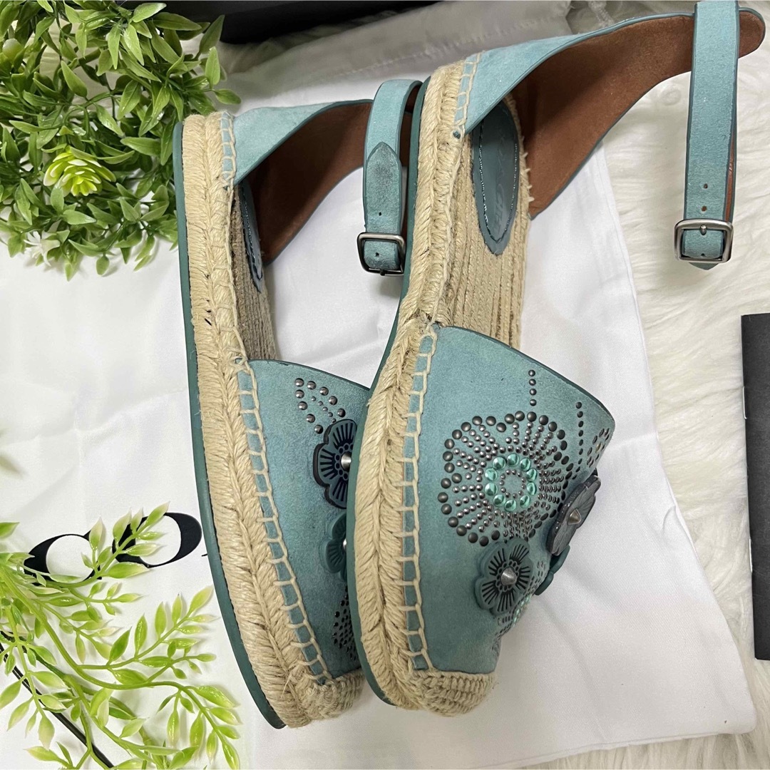 COACH - COACH コーチ ティーローズ サンダル フラット COACH - COACH コーチ ティーローズ サンダル フラット