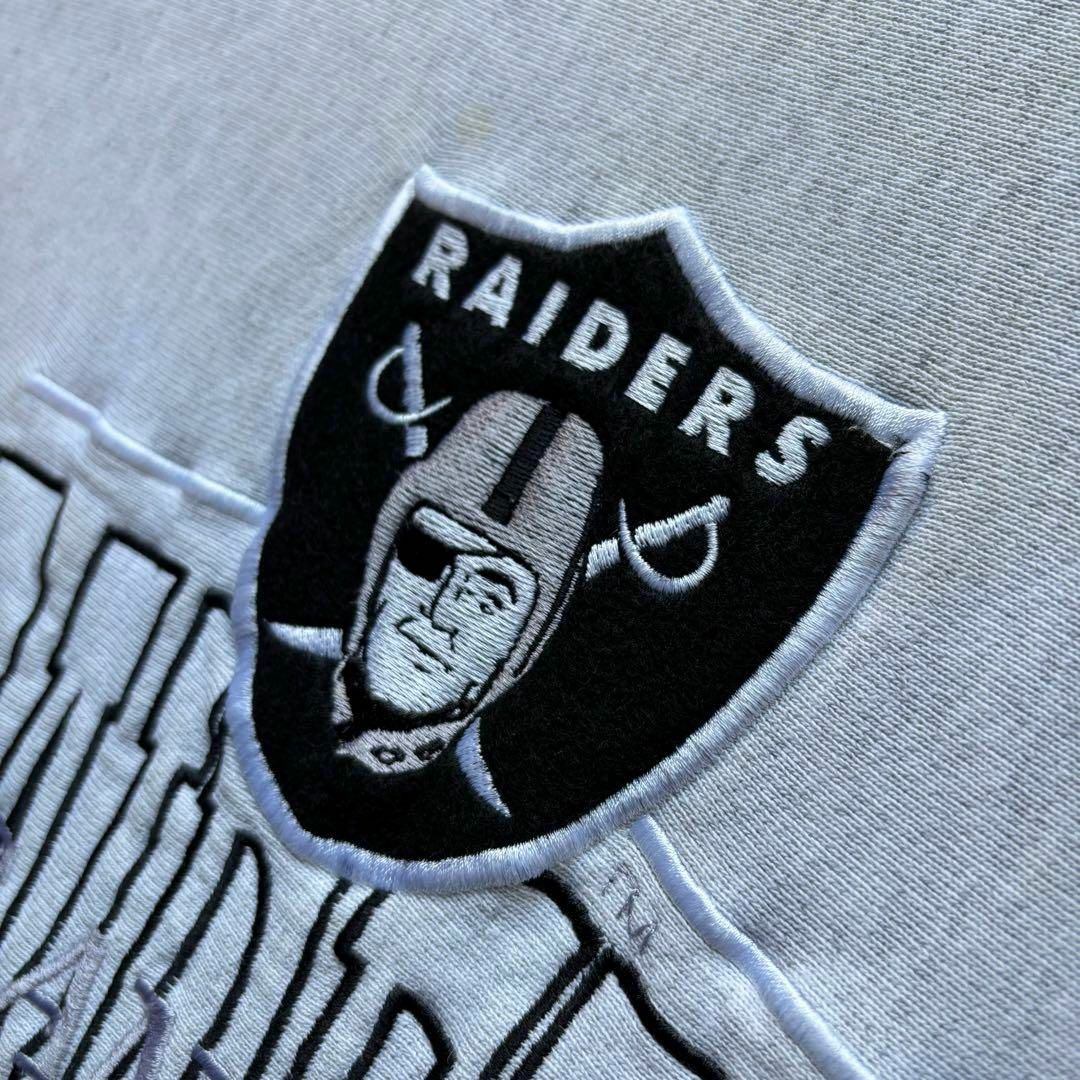 USA製 レイダース スウェットトレーナー Lサイズ 刺繍ロゴ NFL 古着 USA製 レイダース スウェットトレーナー Lサイズ 刺繍ロゴ NFL 古着