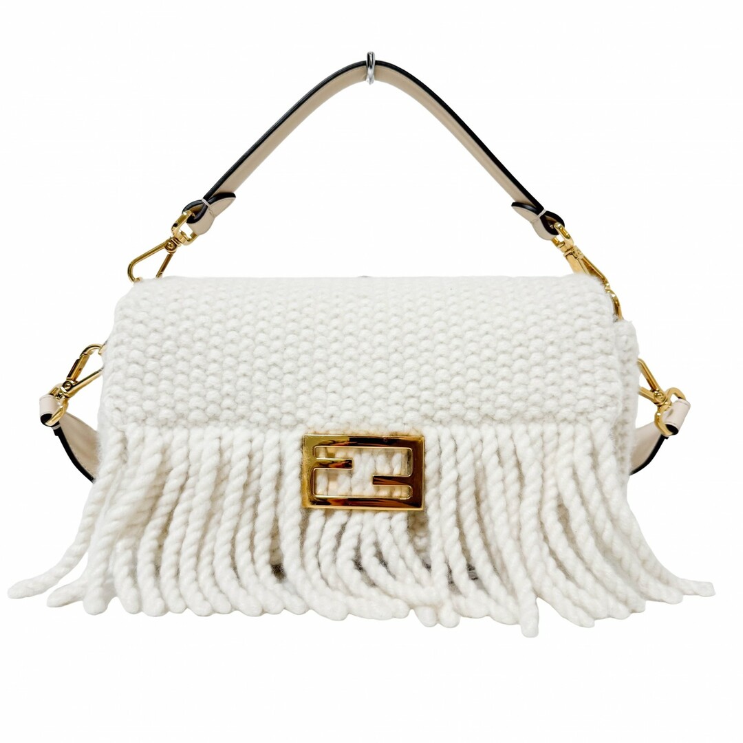 FENDI - 【FENDI / フェンディ】マンマバケット マンマバゲット ニット 2WAYショルダーバッグ ホワイト 8BR600