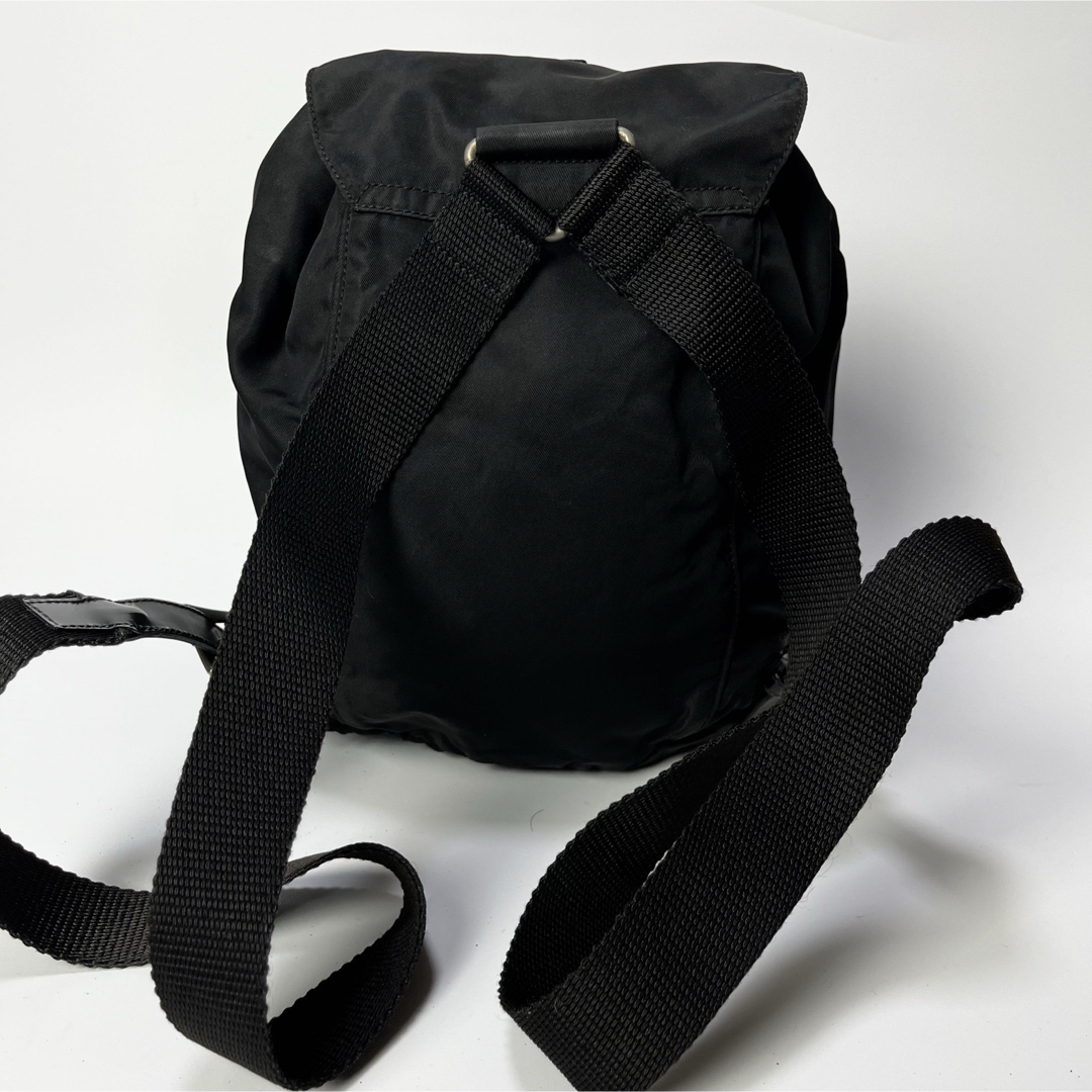 美品✨プラダ リュック バックパック 三角ロゴ ナイロン レザー 美品✨プラダ リュック バックパック 三角ロゴ ナイロン レザー