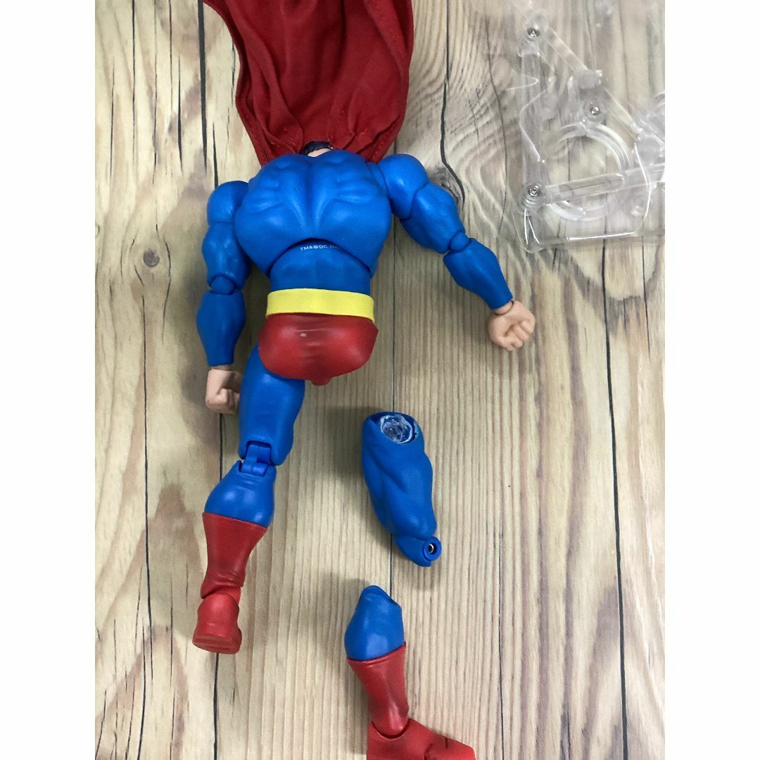 ジャンク】マフェックス No.161 スーパーマン フィギュアの通販 ジャンク】マフェックス No.161 スーパーマン フィギュアの通販