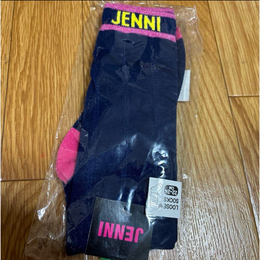 JENNI(ジェニィ)のJENNI ジェニィ ルーズソックス 22〜24cm キッズ/ベビー/マタニティのこども用ファッション小物(靴下/タイツ)の商品写真