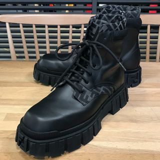 FENDI(ブーツ)のフリマアイテム一覧 FENDI(ブーツ)のフリマアイテム一覧