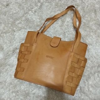 BREE - BREE®️皮革ミニリュックの通販 by 🌿leaf🌿|ブリーなら BREE - BREE®️皮革ミニリュックの通販 by 🌿leaf🌿|ブリーなら