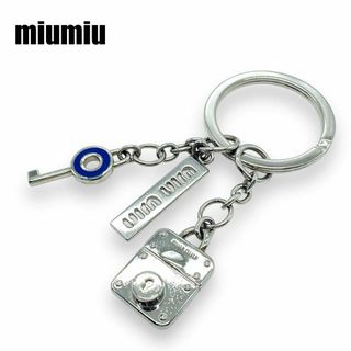 MIU MIU(キーホルダー)のフリマアイテム一覧 MIU MIU(キーホルダー)のフリマアイテム一覧