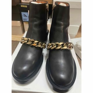 GIVENCHY(ブーツ)のフリマアイテム一覧 GIVENCHY(ブーツ)のフリマアイテム一覧