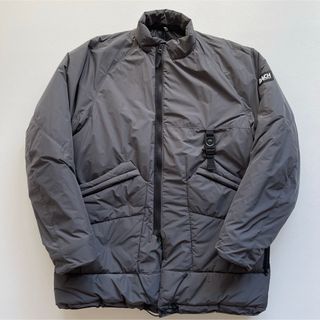 BACH - サイズM BACH WIZARD JACKET 中綿ジャケット グレー BACH - サイズM BACH WIZARD JACKET 中綿ジャケット グレー