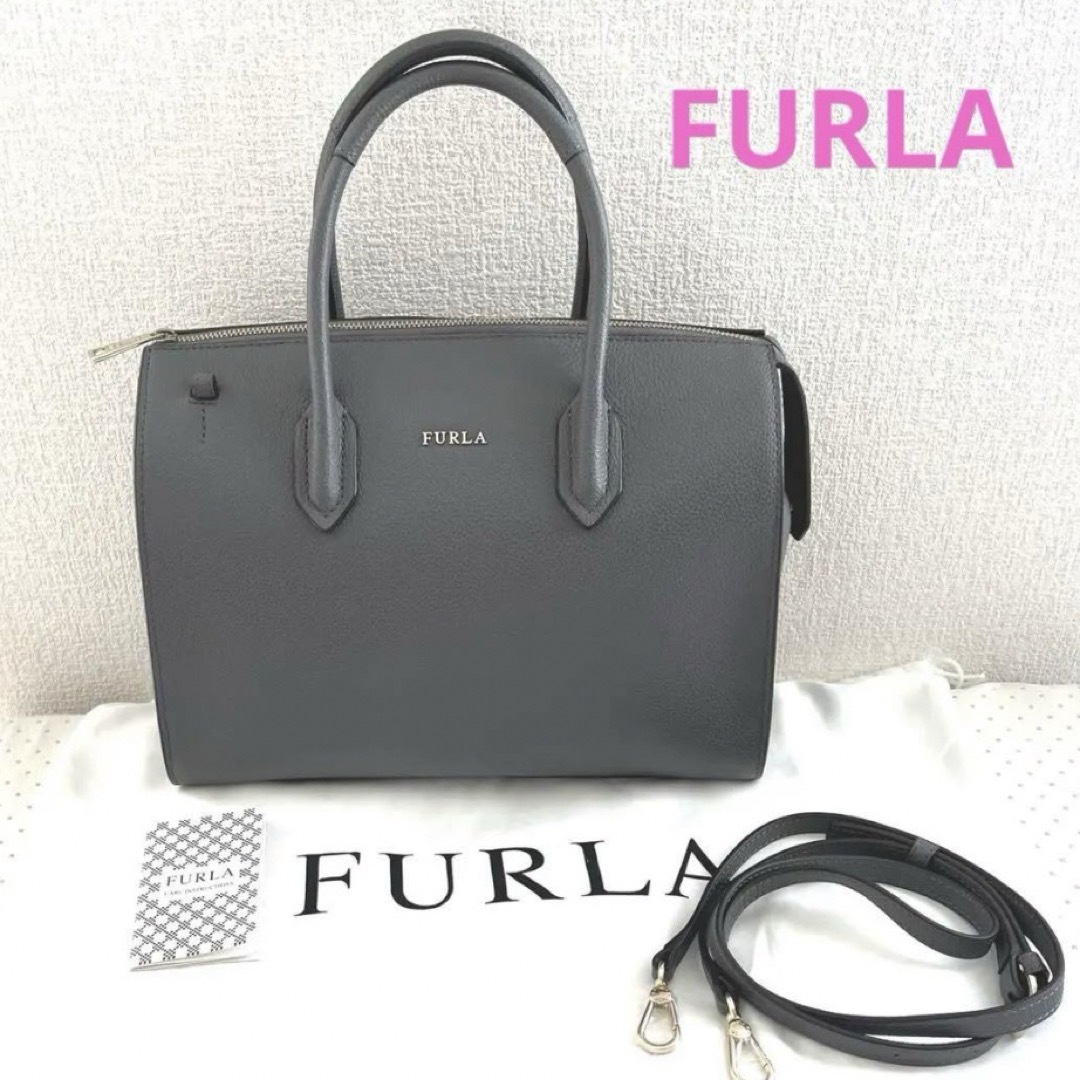 極美品 FURLA フルラ 本革 レザーハンドバッグ ショルダーバッグ 極美品 FURLA フルラ 本革 レザーハンドバッグ ショルダーバッグ