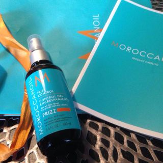 モロッカンオイル(Moroccan oil)のモロッカンオイル✴︎新品スタイリング剤(ヘアケア)