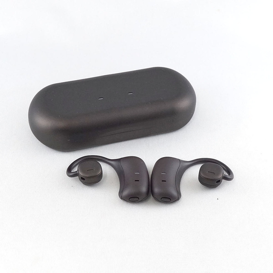 nwm MBE001 オープンイヤー型ワイヤレスイヤホン USED美品 耳 nwm MBE001 オープンイヤー型ワイヤレスイヤホン USED美品 耳