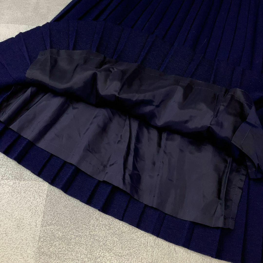 Yves Saint Laurent ウール プリーツ スカート ネイビー Yves Saint Laurent ウール プリーツ スカート ネイビー