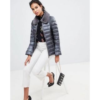 TED BAKER - 匿名発送 美品 テッドベイカー ロゴモックネックニット ブラック サイズ2の通販|ラクマ TED BAKER - 匿名発送 美品 テッドベイカー ロゴモックネックニット ブラック サイズ2の通販|ラクマ