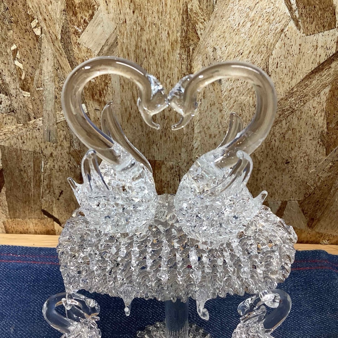 【Sへ2925】ガラス細工 フラミンゴ あみ細工 置物 アンティーク インテリア/住まい/日用品のインテリア小物(置物)の商品写真