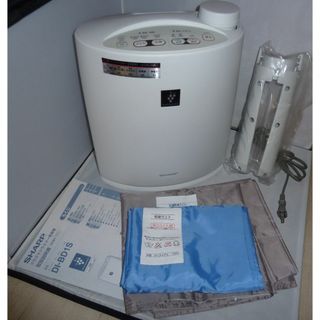 SHARP - SHARP プラズマクラスター布団乾燥機 DI-BD1S-W 中古の SHARP - SHARP プラズマクラスター布団乾燥機 DI-BD1S-W 中古の