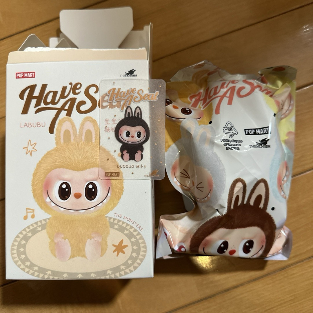 POPMART LABUBU THE MONSTERS ぬいぐるみ(POPMART LABUBU THE POPMART LABUBU THE MONSTERS ぬいぐるみ(POPMART LABUBU THE