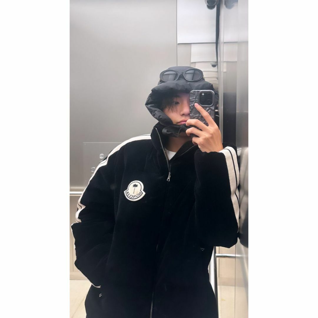 MONCLER - 3 MONCLER PALM ANGELS ダウンジャケット RAMSAUの MONCLER - 3 MONCLER PALM ANGELS ダウンジャケット RAMSAUの