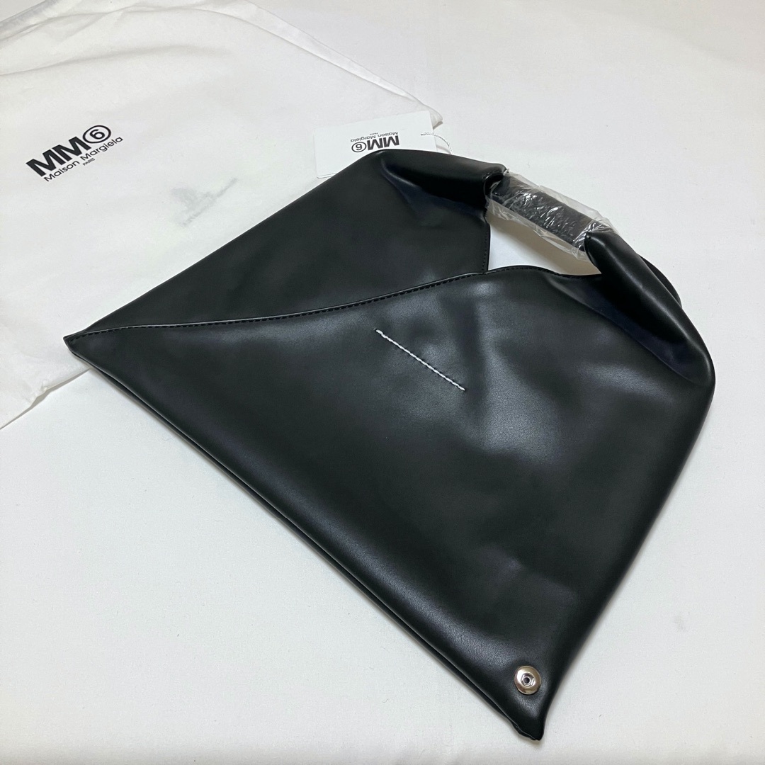MM6 - 新品 24ss マルジェラ mm6 バッグ ハンドバッグ ミニ 黒 MM6 - 新品 24ss マルジェラ mm6 バッグ ハンドバッグ ミニ 黒