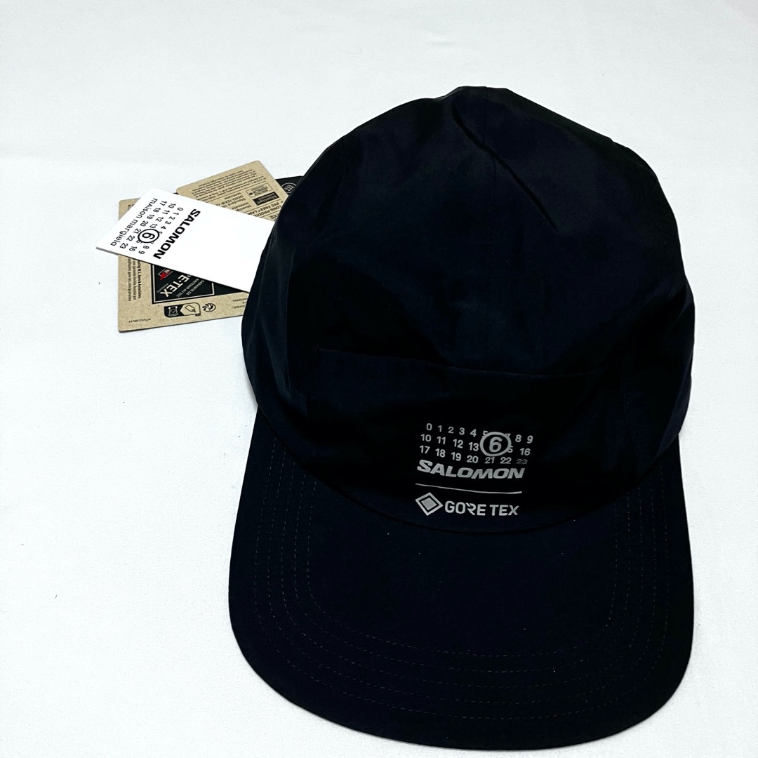 MM6 - 新品 24aw Salomon マルジェラ コラボ キャップ 黒 7087の MM6 - 新品 24aw Salomon マルジェラ コラボ キャップ 黒 7087の