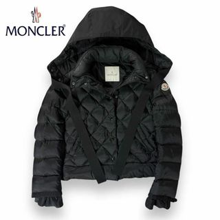 MONCLER(ダウンジャケット)のフリマアイテム一覧 MONCLER(ダウンジャケット)のフリマアイテム一覧
