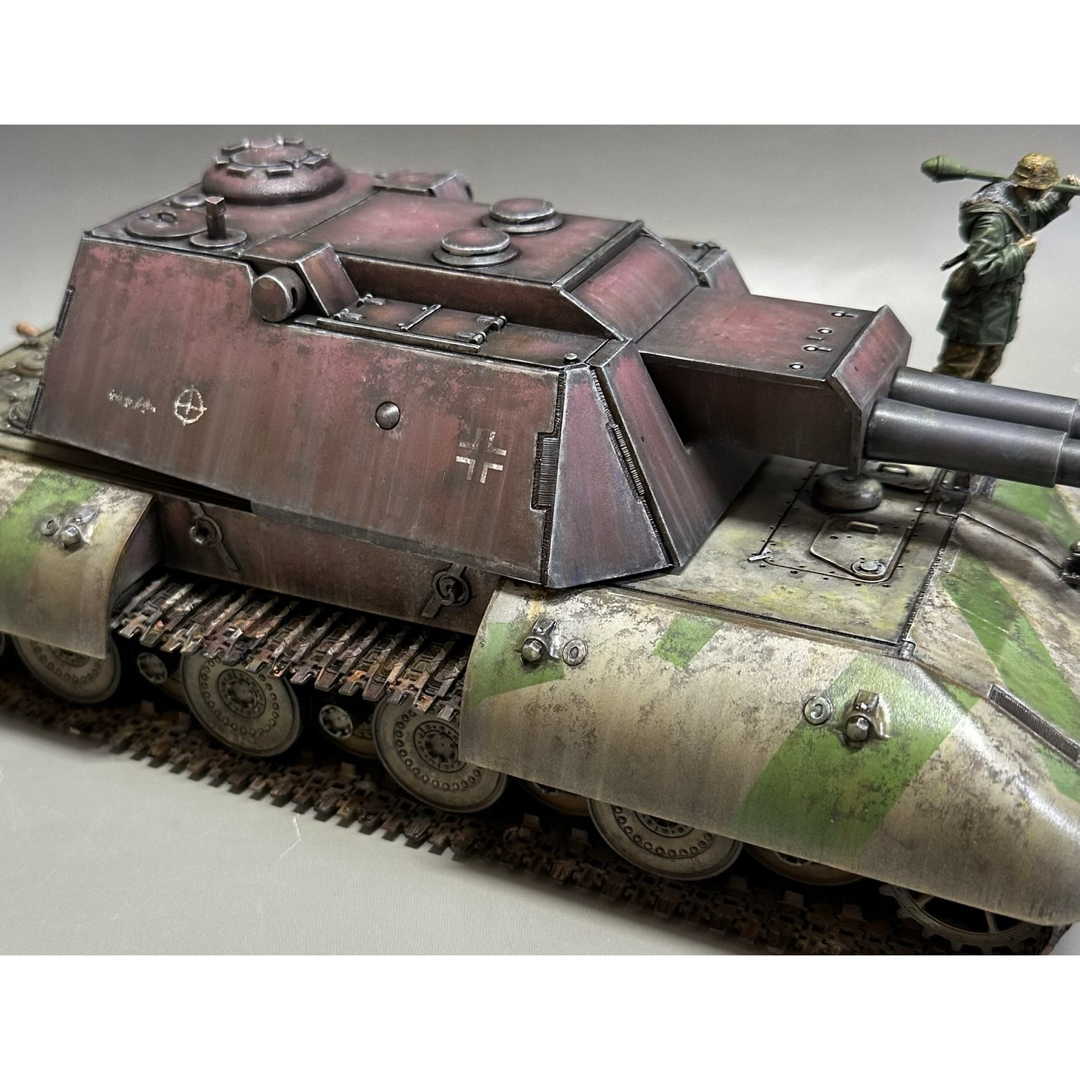 プラモデル ドラゴンモデルズ 携わる 1/35 Sd.Kfz.164 ナース プラモデル ドラゴンモデルズ 携わる 1/35 Sd.Kfz.164 ナース