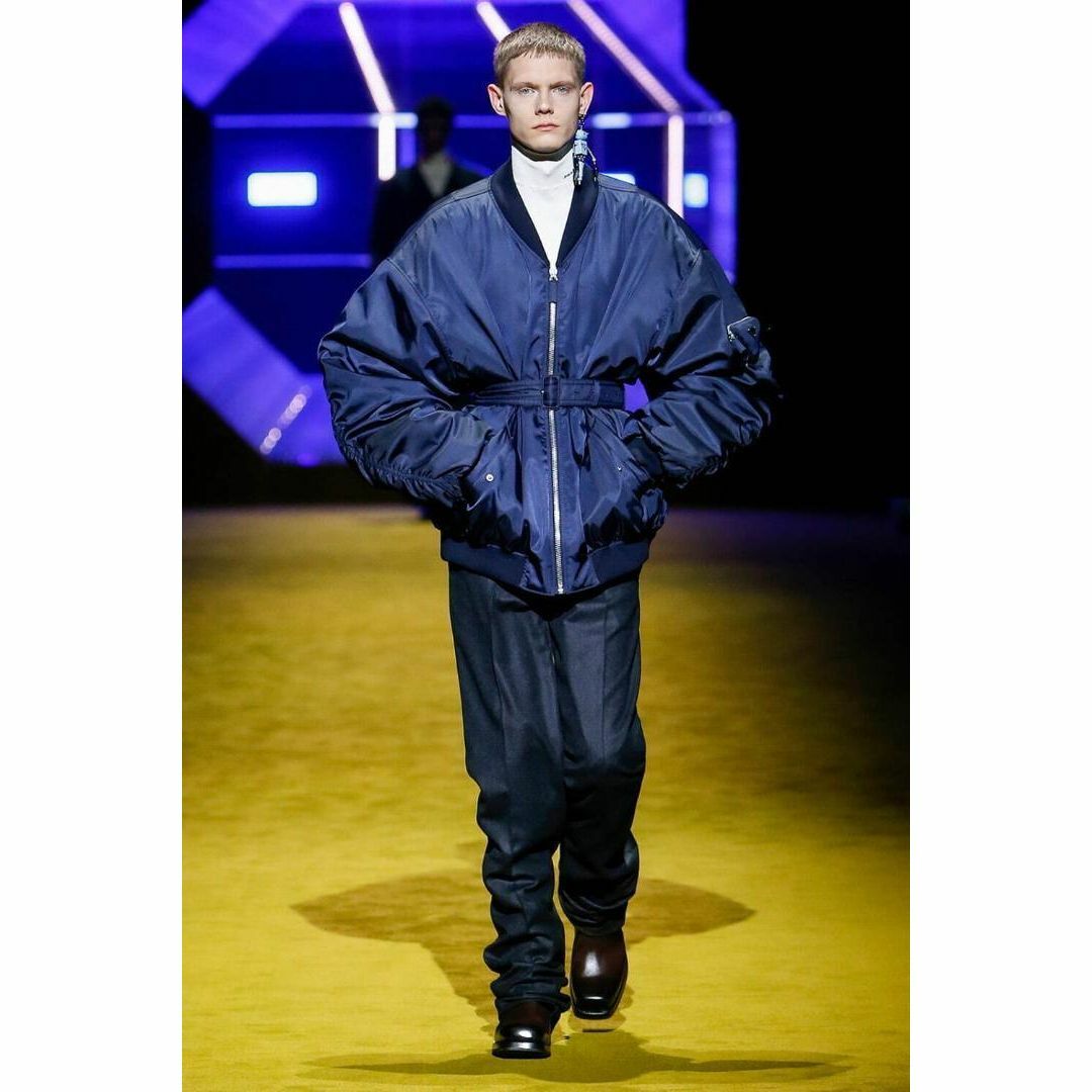 62500円 PRADA - 【定価58万】プラダ ボンバージャケット 62500円 PRADA - 【定価58万】プラダ ボンバージャケット