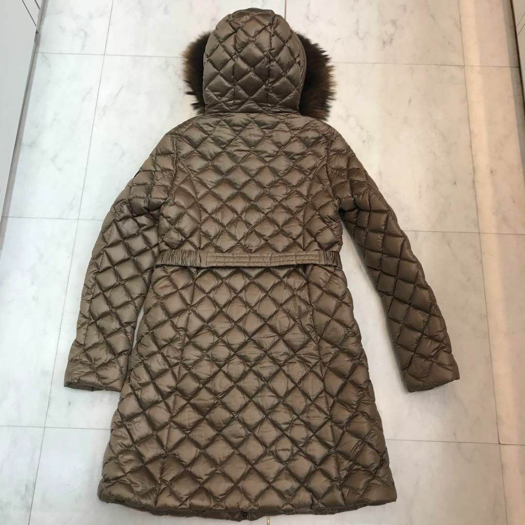 ☆美品☆TATRAS タトラス ダウンコート フード付き ベルト付き ☆美品☆TATRAS タトラス ダウンコート フード付き ベルト付き