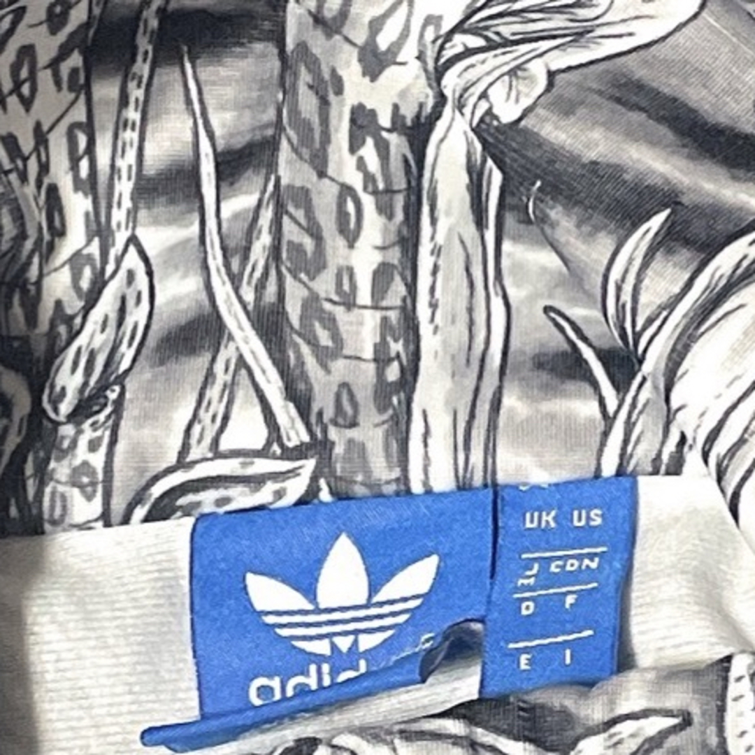 adidas - アディダス セットアップ モノトーン 葉っぱ ジャージ adidas - アディダス セットアップ モノトーン 葉っぱ ジャージ