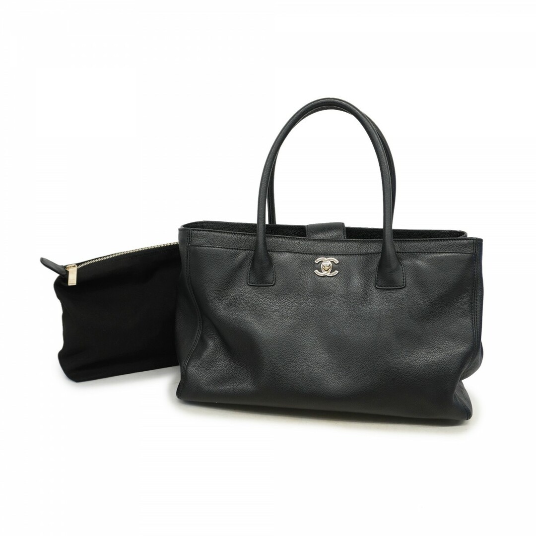 CHANEL - 【4te5112】シャネル トートバッグ エグゼクティブ レザー ブラック シルバー金具【中古】レディース