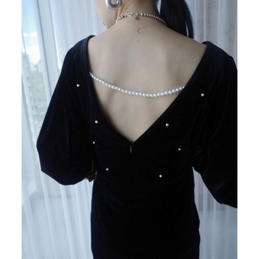 Ameri VINTAGE - Ameri BACK OPEN PEARL VELOUR DRESS 結婚式の Ameri VINTAGE - Ameri BACK OPEN PEARL VELOUR DRESS 結婚式の