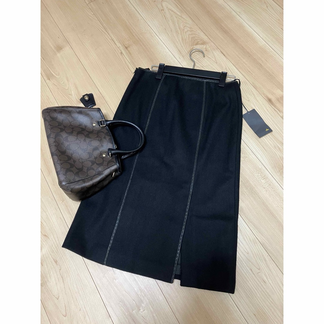 新品 FENDI スカート 38 ブラック 黒 フェンディ ニット ウール 新品 FENDI スカート 38 ブラック 黒 フェンディ ニット ウール