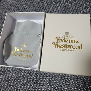 Vivienne Westwood(ショップ袋)のフリマアイテム一覧 Vivienne Westwood(ショップ袋)のフリマアイテム一覧