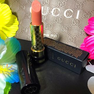 グッチ(Gucci)の【激レア‼️日本未上陸‼️最終値下げ‼️】GUCCI口紅(口紅)