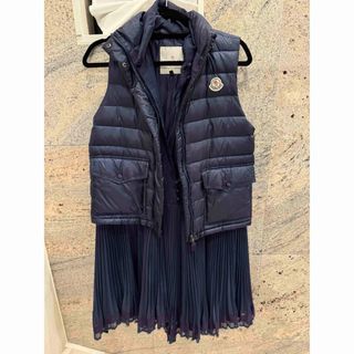 MONCLER(ロングワンピース/マキシワンピース)のフリマアイテム一覧 MONCLER(ロングワンピース/マキシワンピース)のフリマアイテム一覧