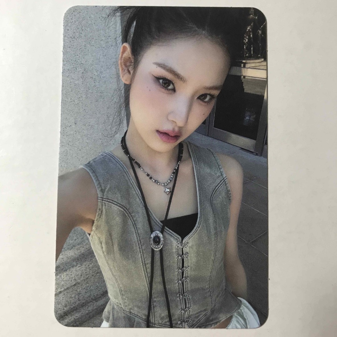 izna マイ トレカ エンタメ/ホビーのCD(K-POP/アジア)の商品写真