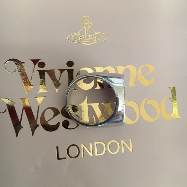 Vivienne Westwood - VW 廃盤 シールリング Sの通販 by Rei Vivienne Westwood - VW 廃盤 シールリング Sの通販 by Rei