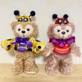 ダッフィー(ダッフィー)の☆ダッフィー＆シェリーメイのハロウィンぬいぐるみバッジ☆(キャラクターグッズ)