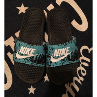 ナイキ(NIKE)のNike ベナッシ(サンダル)