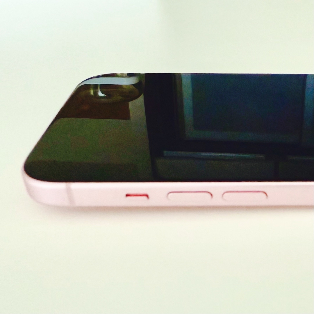 iPhone - ☆美品☆『iPhone 15 / 256G / ピンク▽SIMフリー』の iPhone - ☆美品☆『iPhone 15 / 256G / ピンク▽SIMフリー』の