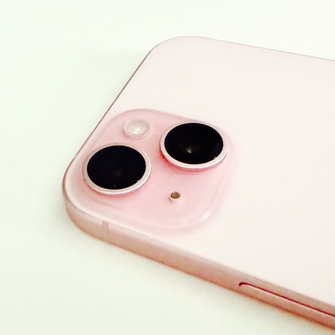 iPhone - ☆美品☆『iPhone 15 / 256G / ピンク▽SIMフリー』の iPhone - ☆美品☆『iPhone 15 / 256G / ピンク▽SIMフリー』の