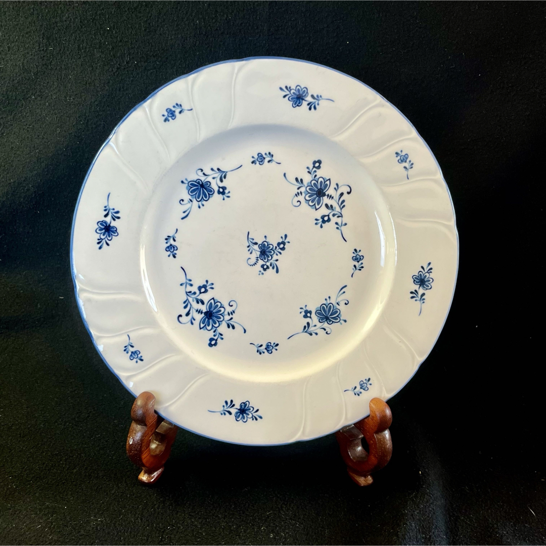 Noritake - ノリタケ クラフトーン 青い小花柄 プレート18cm Noritake - ノリタケ クラフトーン 青い小花柄 プレート18cm
