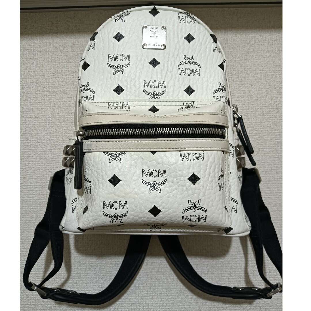 MCM リュック サイドスタッズパックパックmini ホワイト MCM リュック サイドスタッズパックパックmini ホワイト