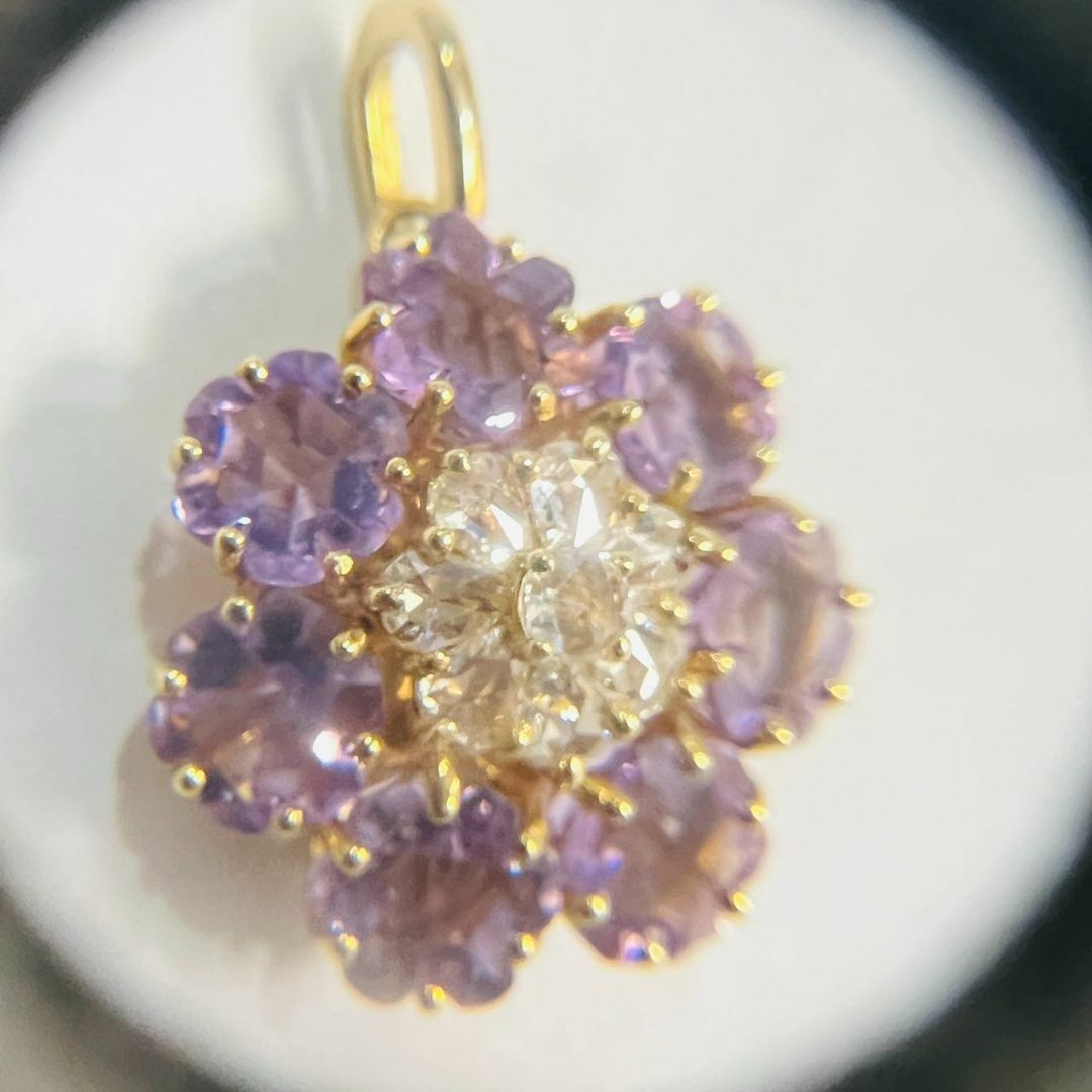 K18　お花モチーフ　アメシスト　ダイヤモンド　ペンダントトップ