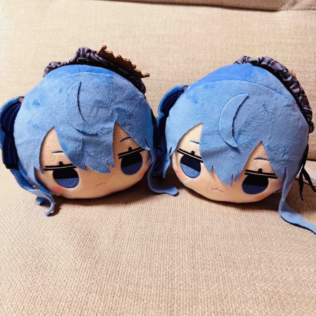 ホロライブ プロダクション 寝そべりぬいぐるみ 星街すいせい 2点セット エンタメ/ホビーのおもちゃ/ぬいぐるみ(ぬいぐるみ)の商品写真