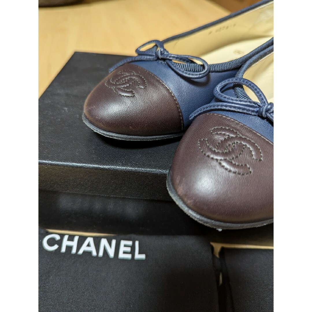 CHANEL バレリーナ フラットシューズ ネイビー 靴/シューズ CHANEL バレリーナ フラットシューズ ネイビー 靴/シューズ