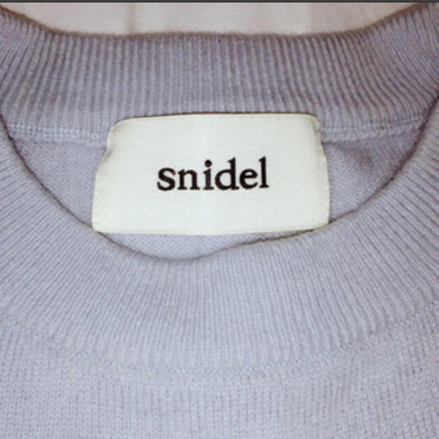 SNIDEL(スナイデル)のsnidel アイスブルー半袖ニット レディースのトップス(カットソー(半袖/袖なし))の商品写真