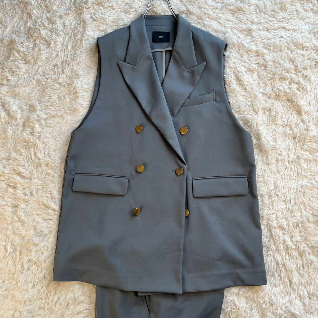 美品 HARE セットアップ スーツベスト パンツ 金ボタン グレー 美品 HARE セットアップ スーツベスト パンツ 金ボタン グレー
