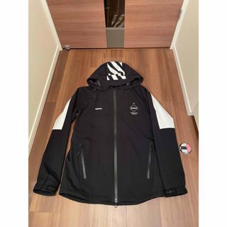 F.C.R.B.(ナイロンジャケット)のフリマアイテム一覧 F.C.R.B.(ナイロンジャケット)のフリマアイテム一覧