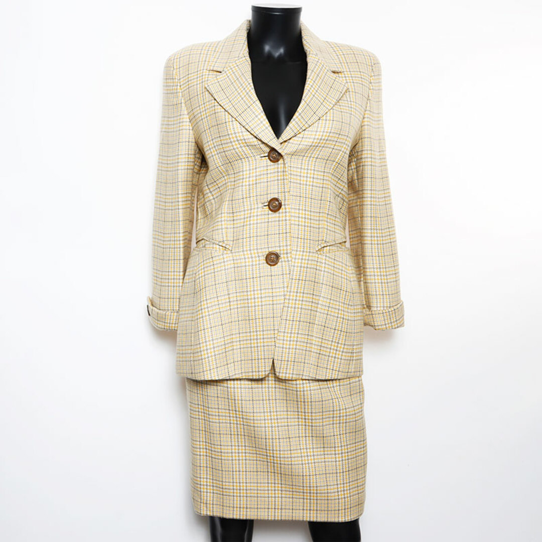 FENDI - フェンディ FENDI セットアップ スーツの通販 by NUIR FENDI - フェンディ FENDI セットアップ スーツの通販 by NUIR