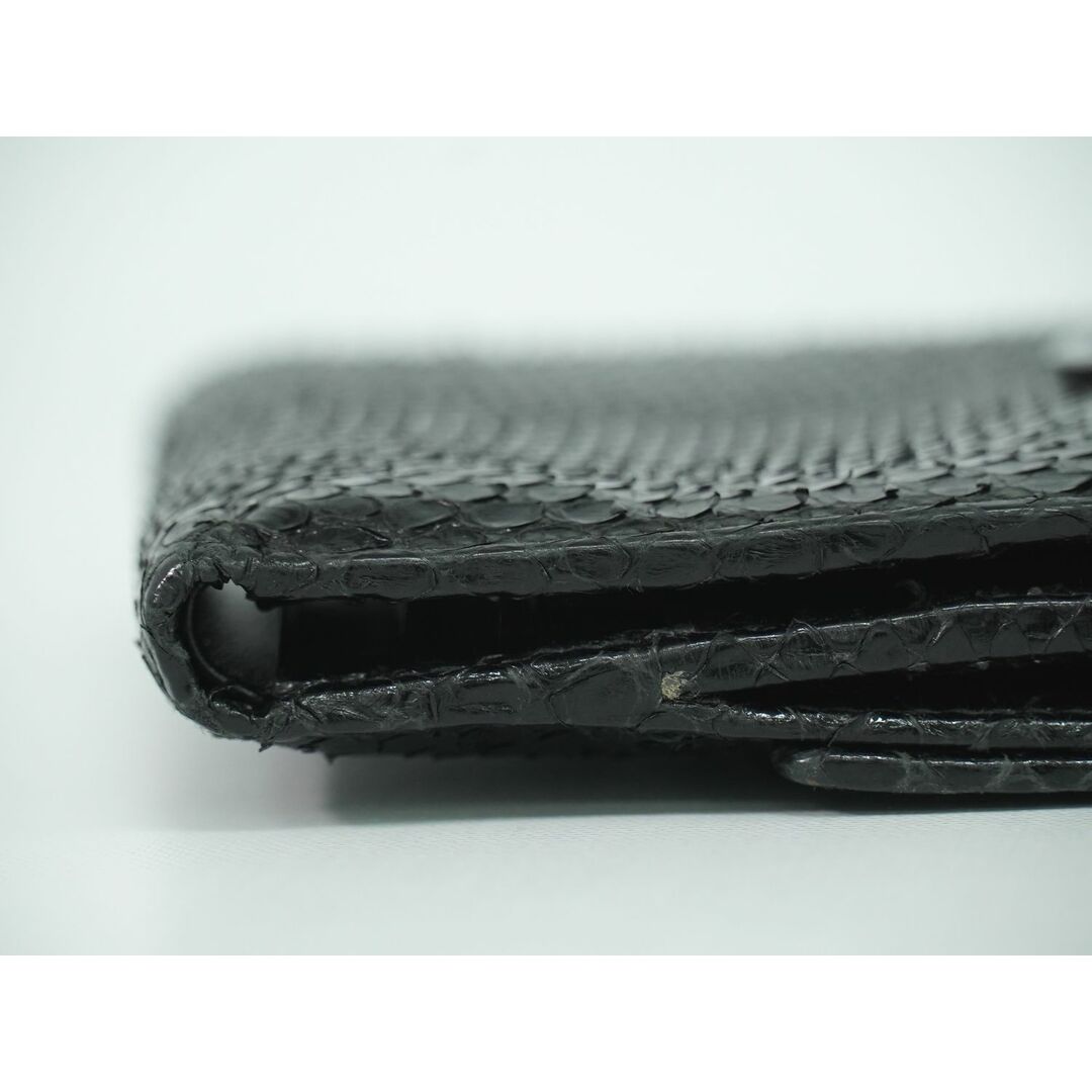GUCCI - 本物 グッチ GUCCI パイソン レザー 二つ折り 折財布 GUCCI - 本物 グッチ GUCCI パイソン レザー 二つ折り 折財布