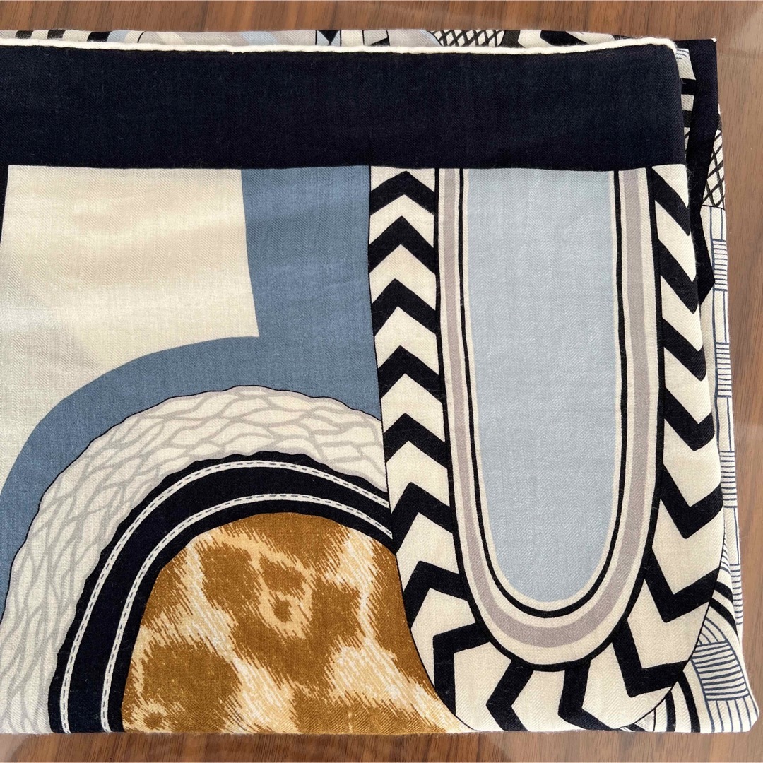 HERMES - HERMES エルメス カシシル 空想の鞍 カシミヤシルク HERMES - HERMES エルメス カシシル 空想の鞍 カシミヤシルク